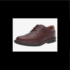 NEVER WORN Clarks Mahogany Leather 9.5 Oxford